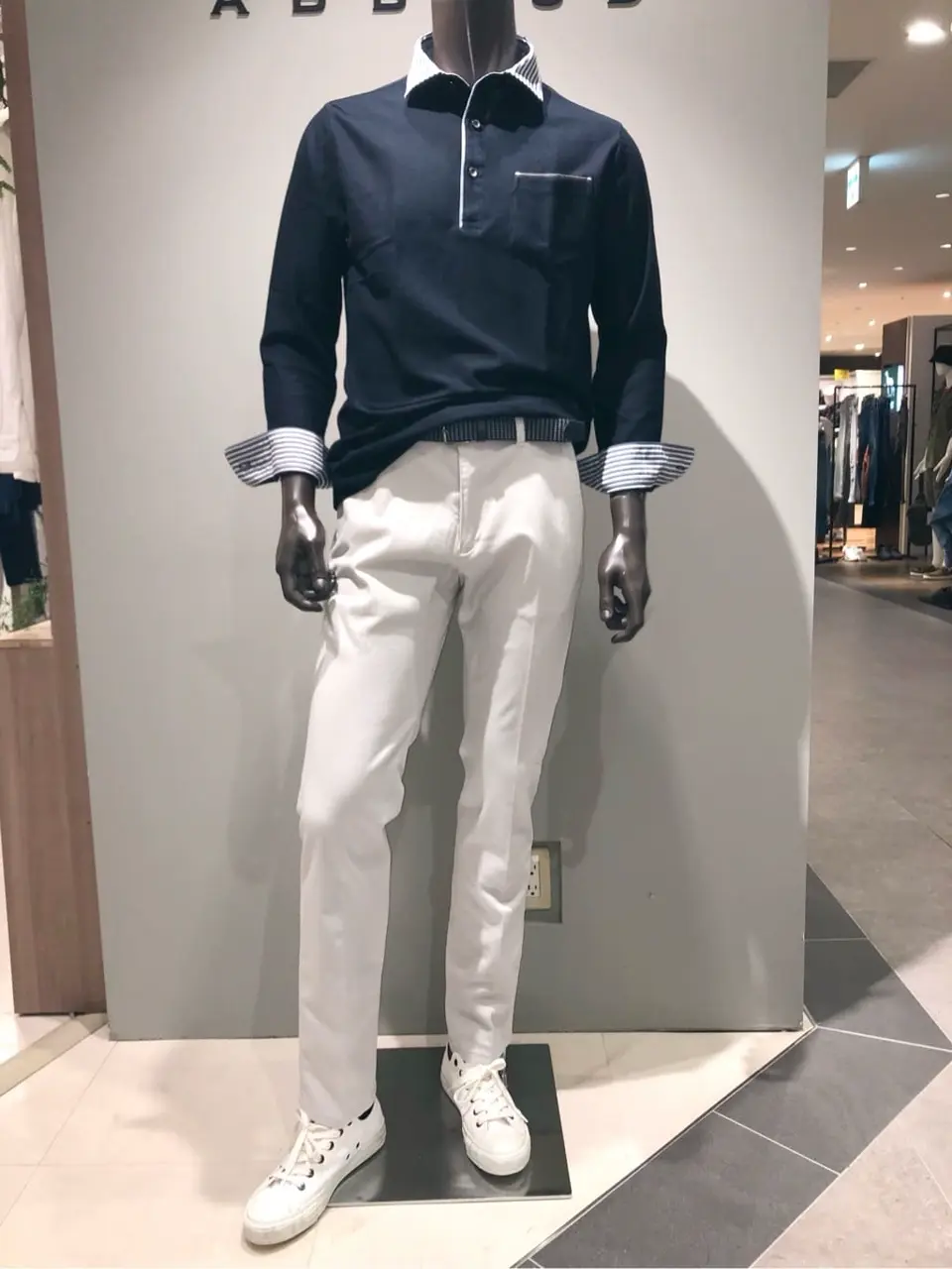 JOSEPH ABBOUD 川田 コーディネート画像