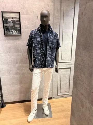 JOSEPH ABBOUD 上條 コーディネート画像