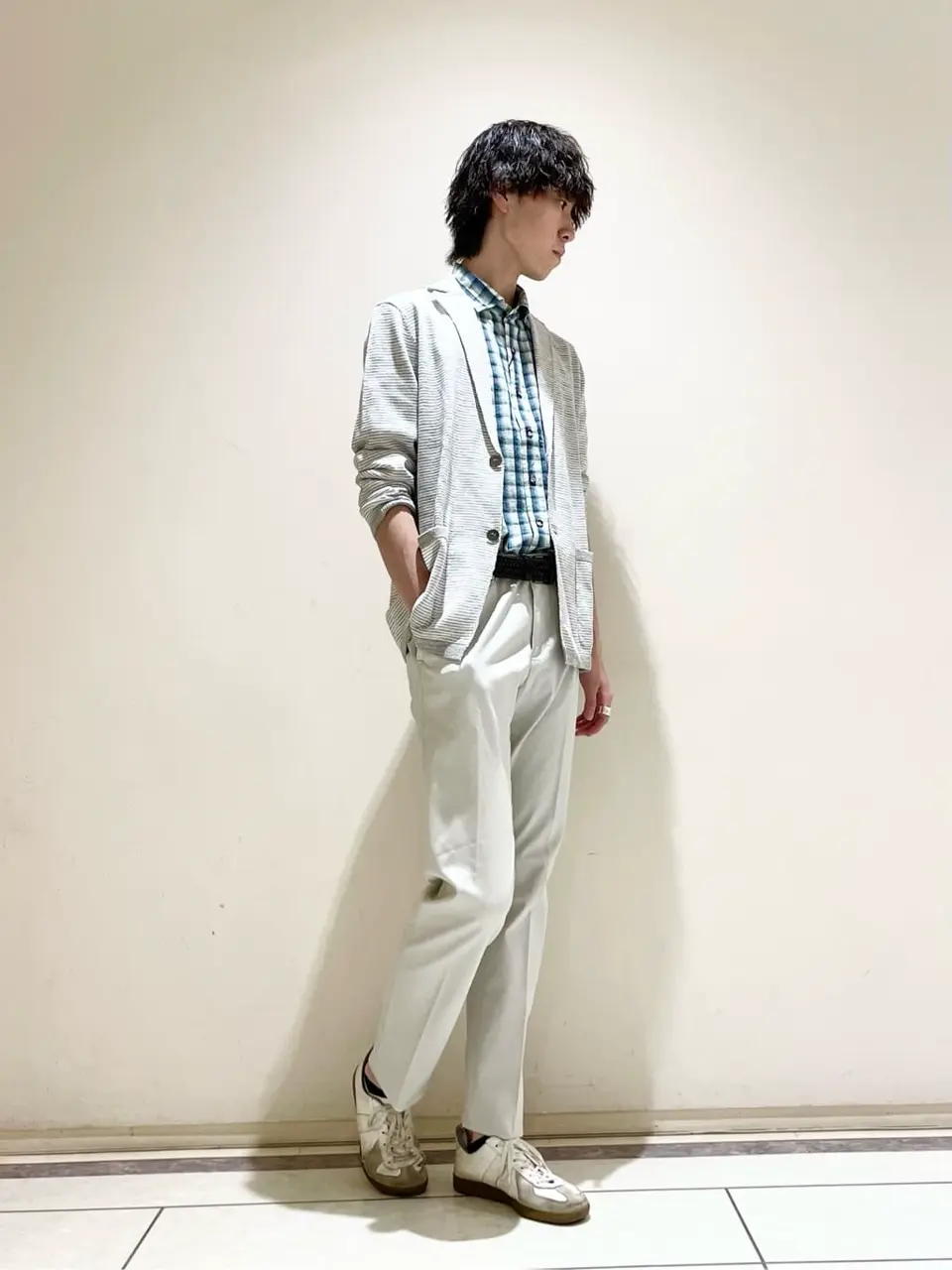 JOSEPH ABBOUD 近藤 コーディネート画像