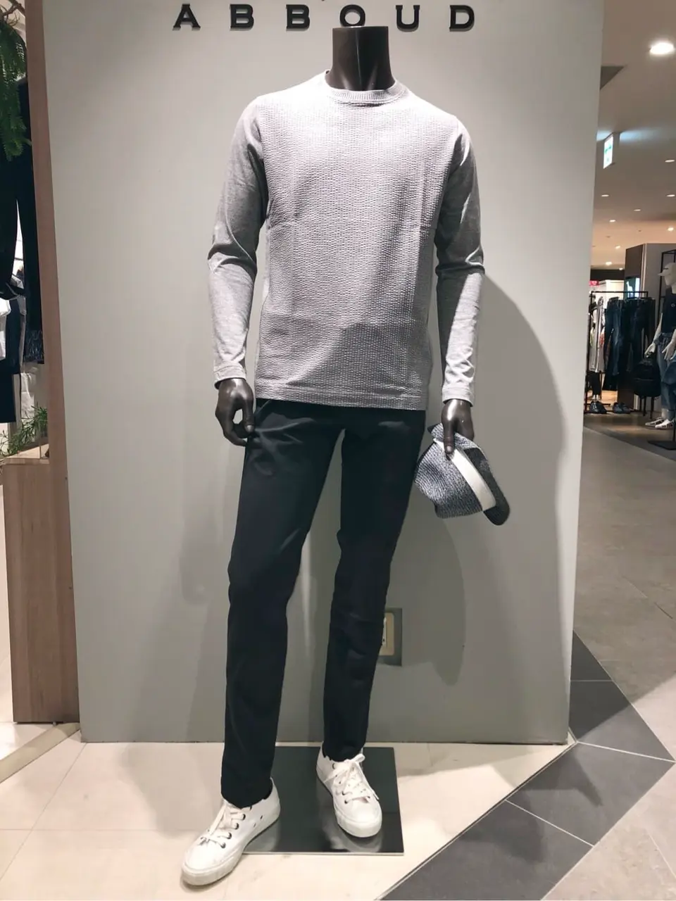 JOSEPH ABBOUD 川田 コーディネート画像