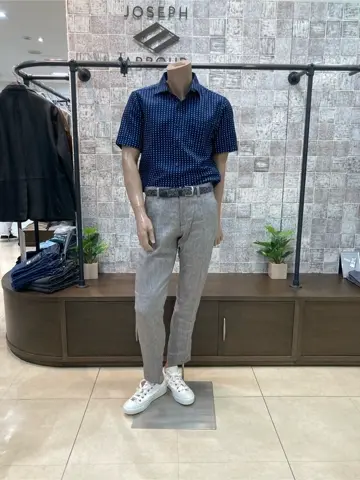 JOSEPH ABBOUD 上田 コーディネート画像