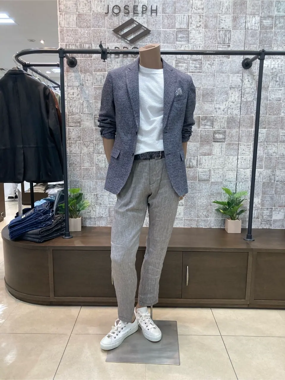  上田 コーディネート画像