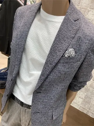 JOSEPH ABBOUD 上田 コーディネート画像