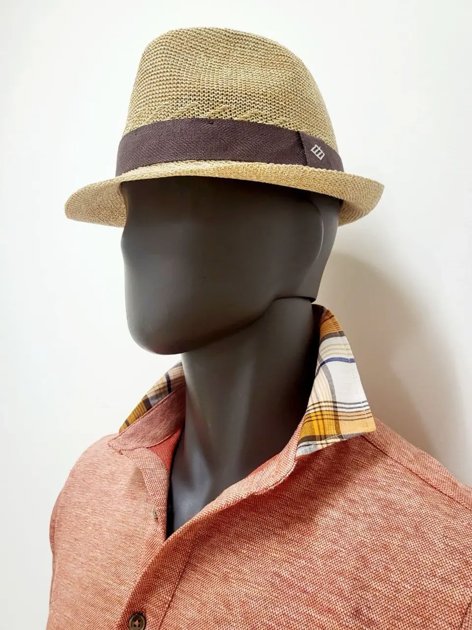 JOSEPH ABBOUD 亀井 コーディネート画像