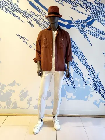 JOSEPH ABBOUD 亀井 コーディネート画像