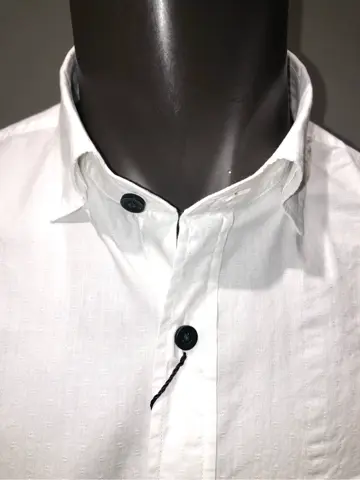 JOSEPH ABBOUD 川田 コーディネート画像