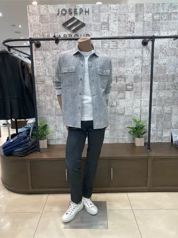 JOSEPH ABBOUD 上田 コーディネート画像