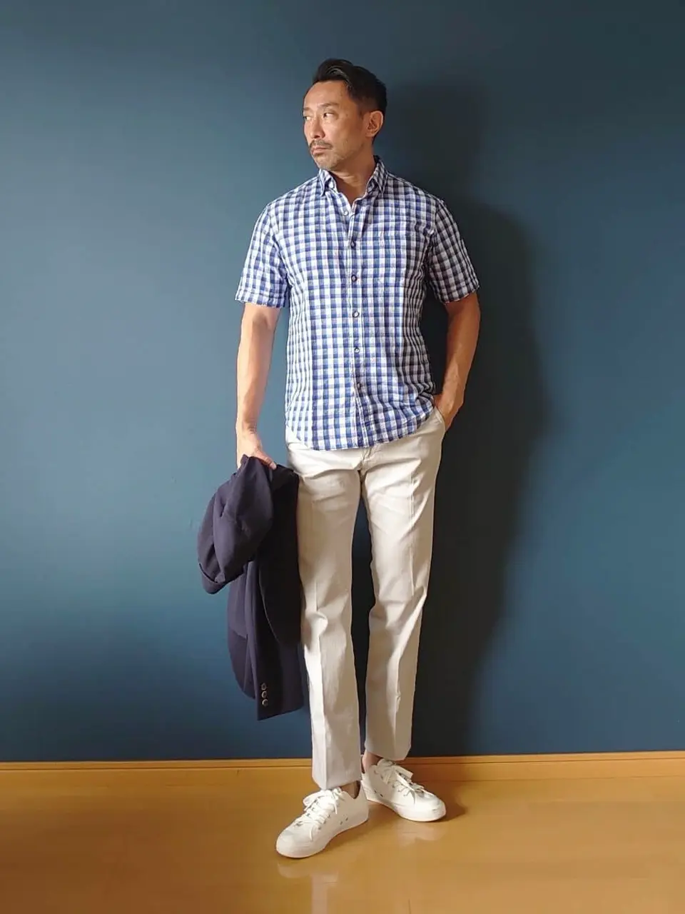 JOSEPH ABBOUD 安東 コーディネート画像