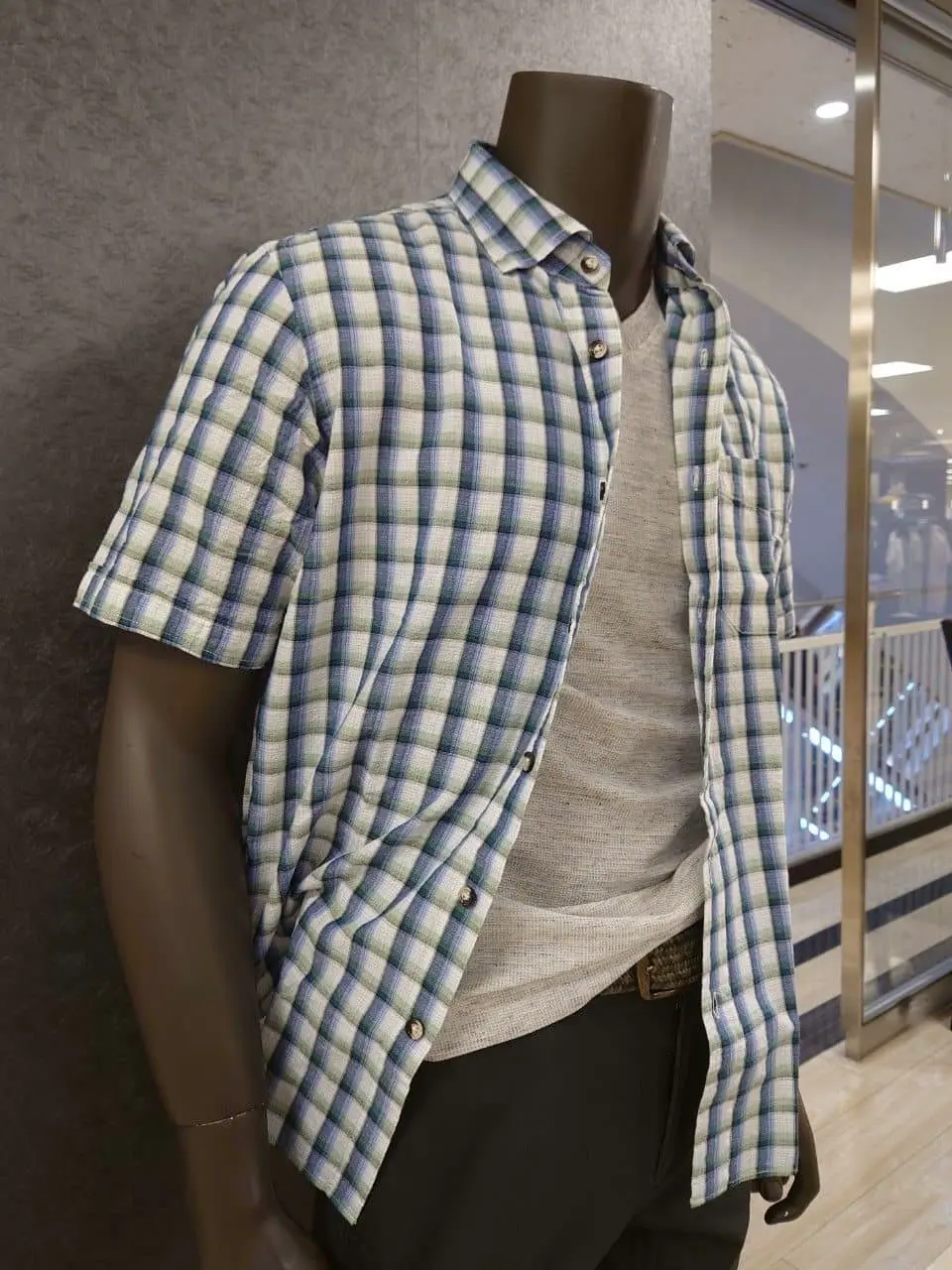 JOSEPH ABBOUD 石川 コーディネート画像