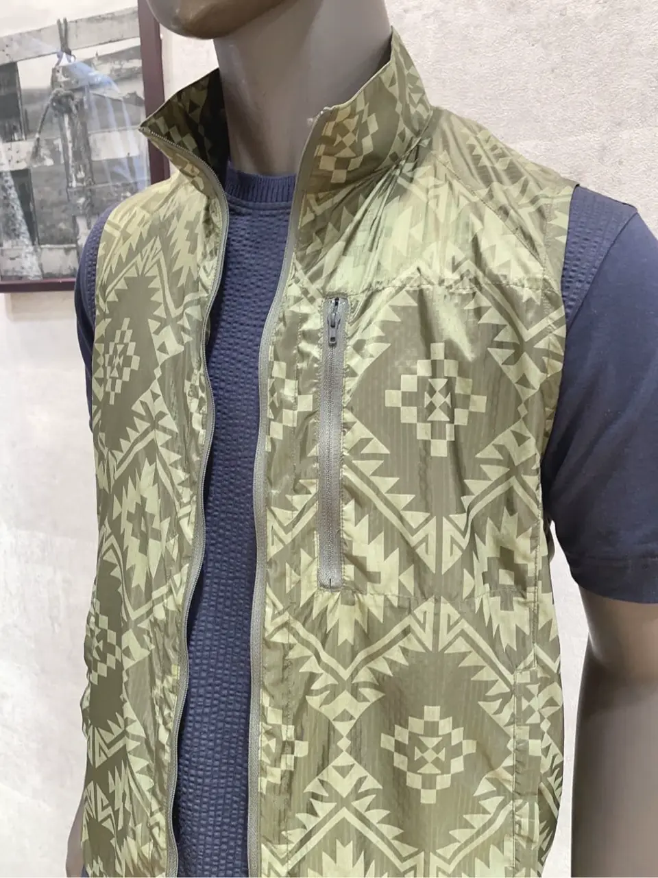 JOSEPH ABBOUD 二澤 コーディネート画像