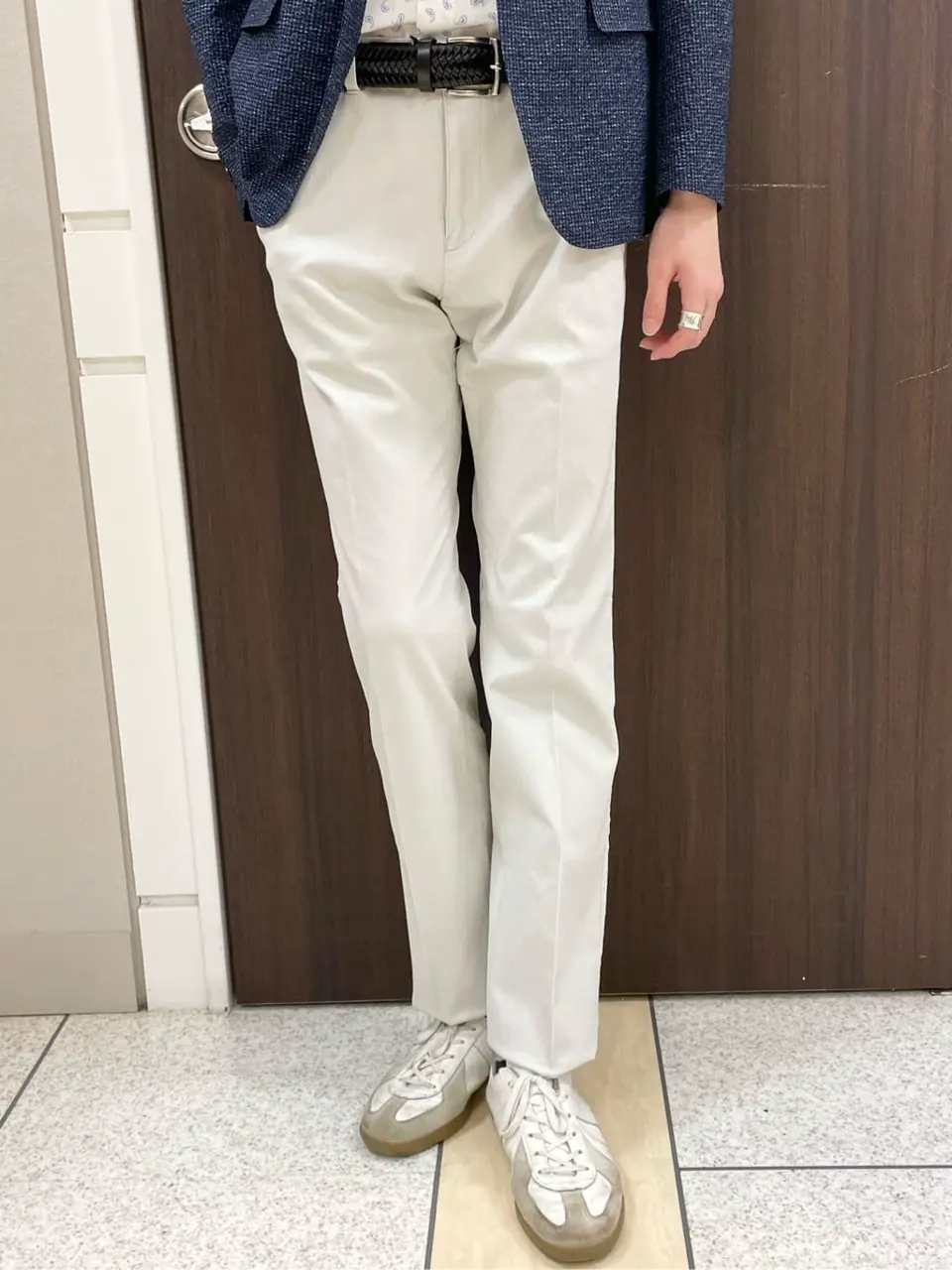 JOSEPH ABBOUD 近藤 コーディネート画像