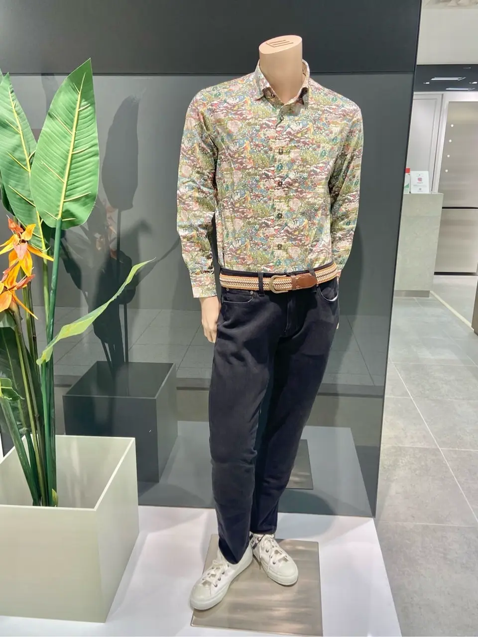  たかい　かおり コーディネート画像