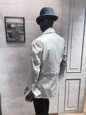 JOSEPH ABBOUD 二澤 コーディネート画像