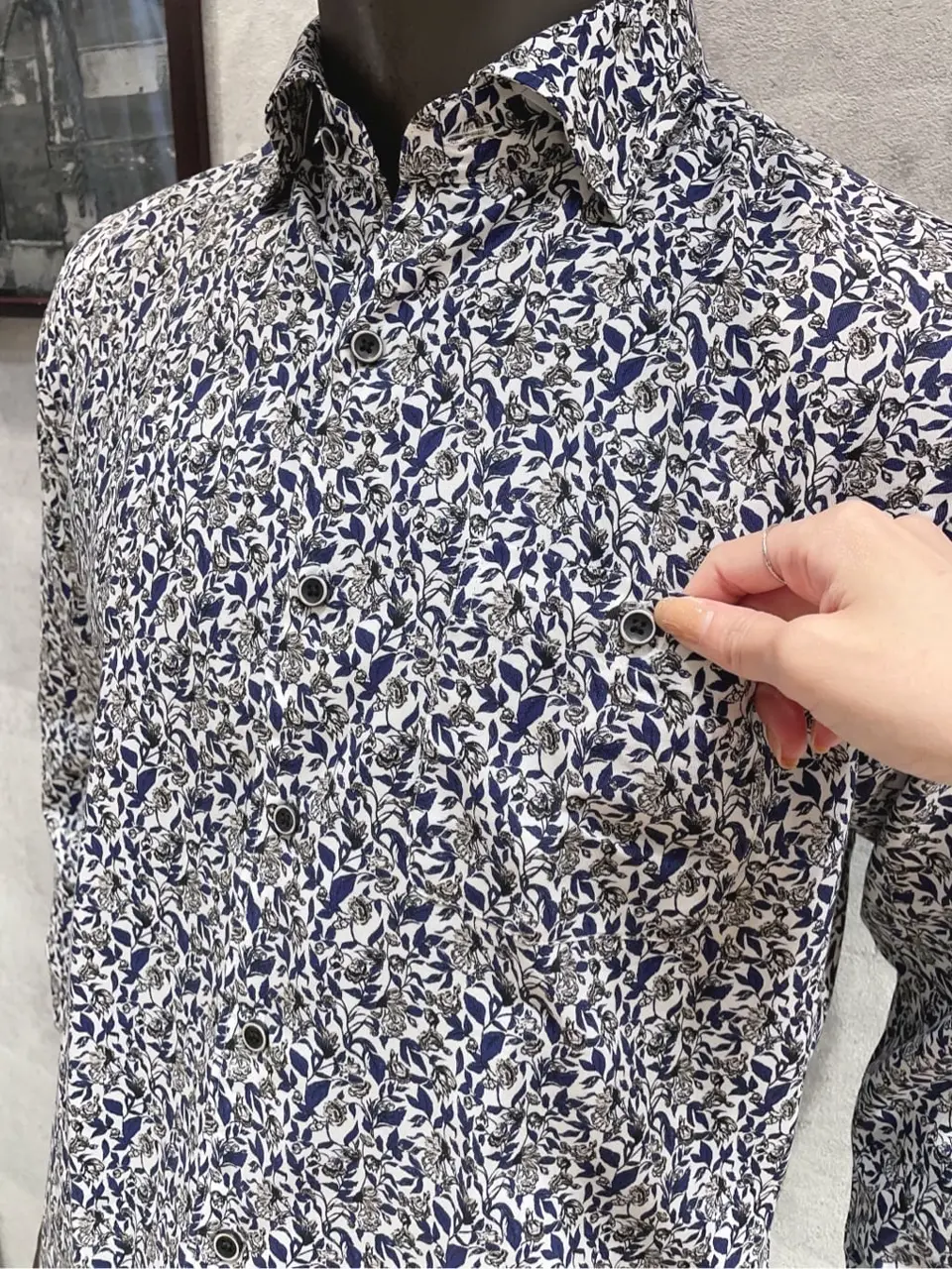 JOSEPH ABBOUD 二澤 コーディネート画像