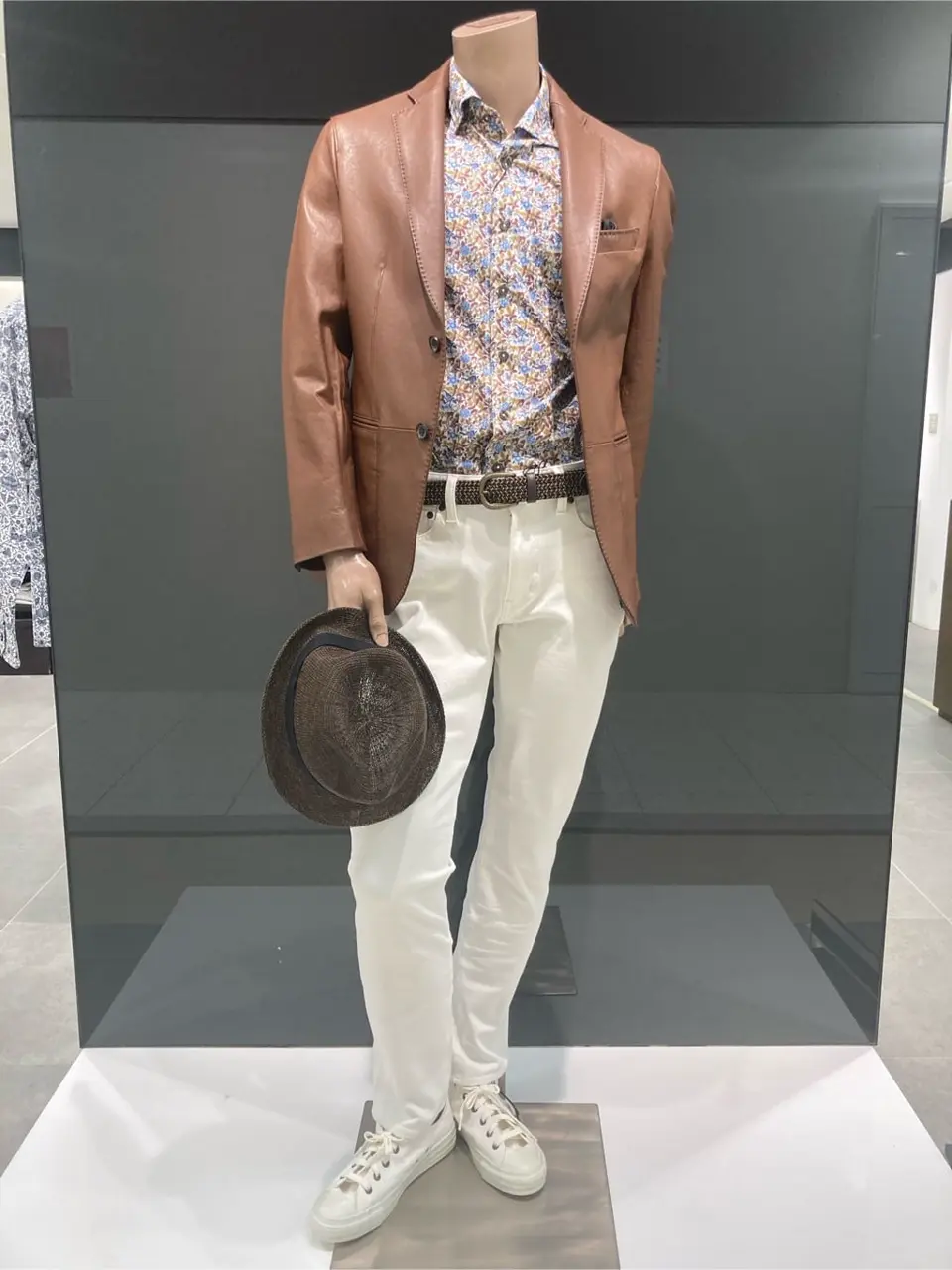  上田 コーディネート画像