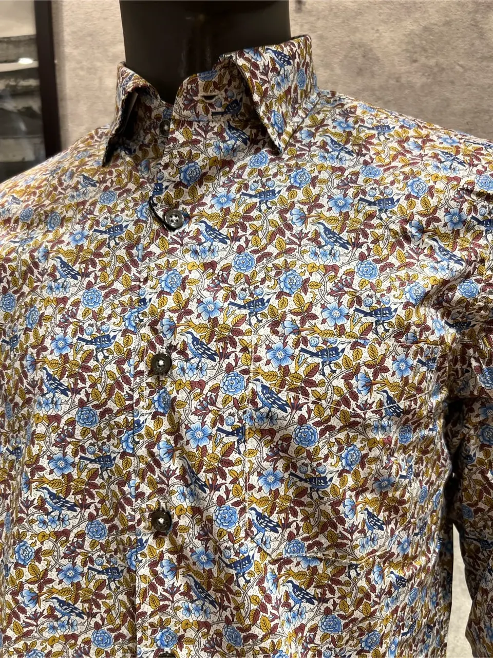 JOSEPH ABBOUD 上條 コーディネート画像