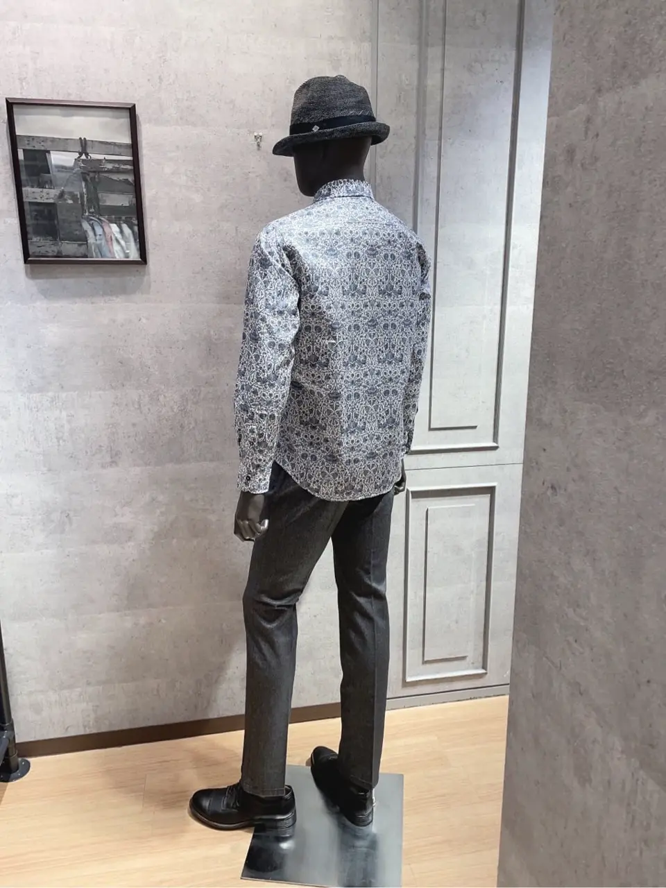 JOSEPH ABBOUD 東　 コーディネート画像