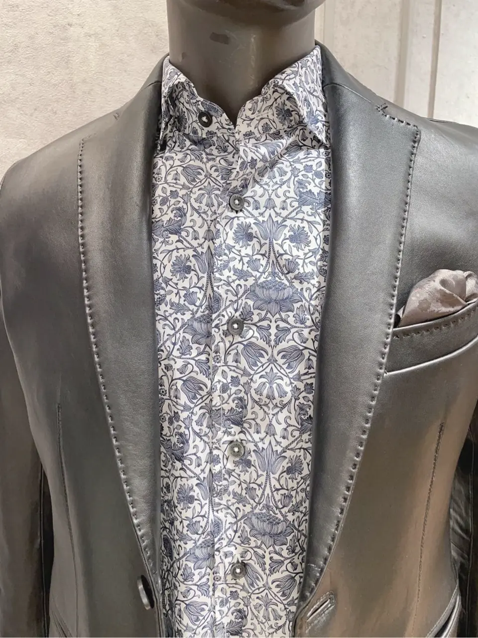 JOSEPH ABBOUD 東　 コーディネート画像