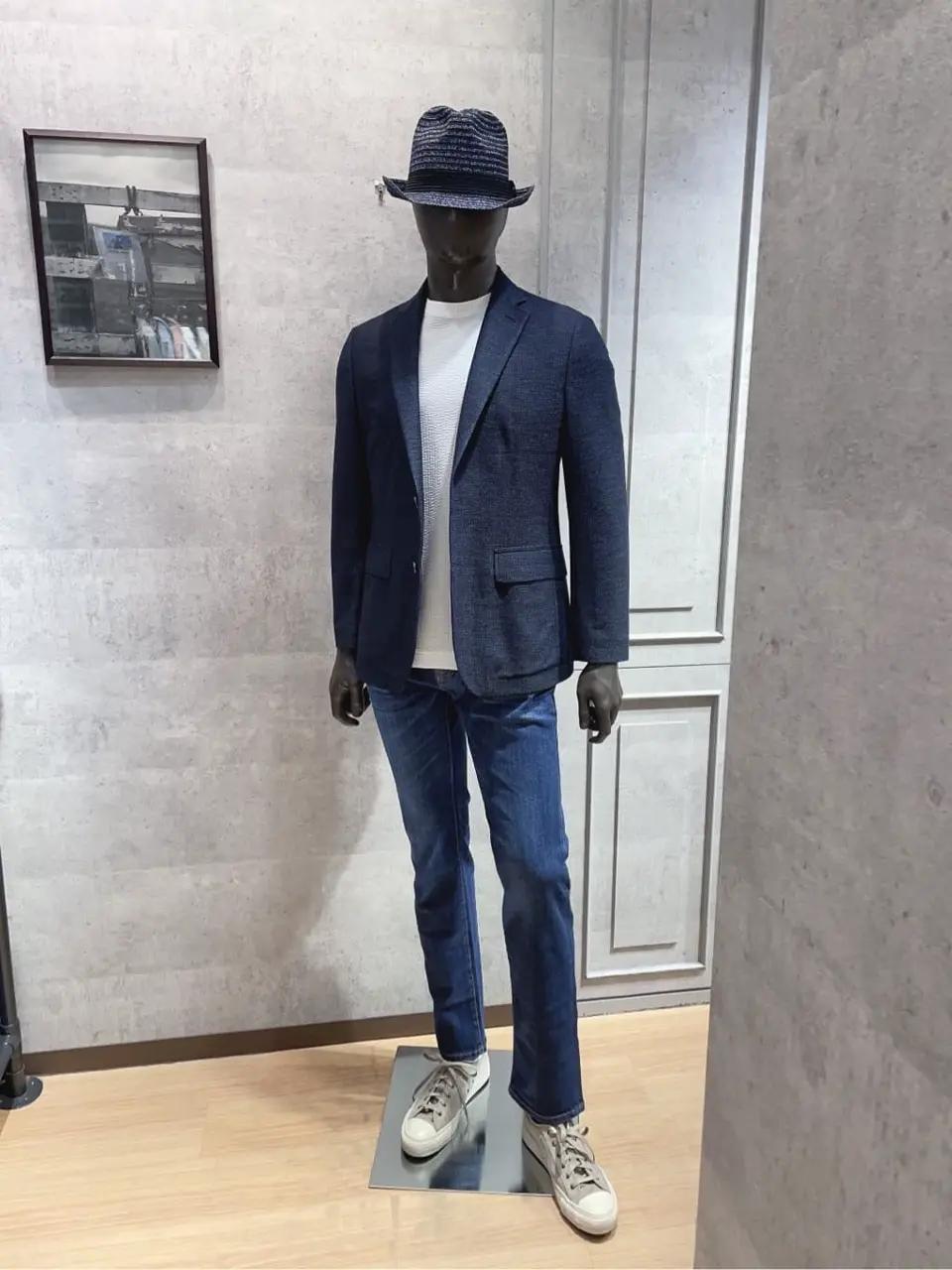  東　 コーディネート画像