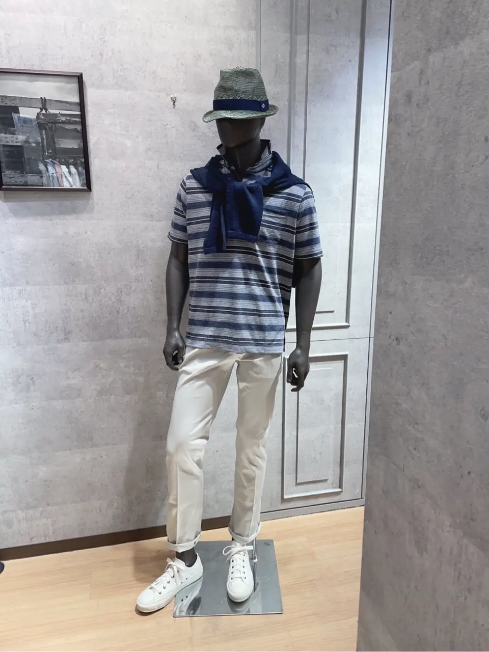  東　 コーディネート画像