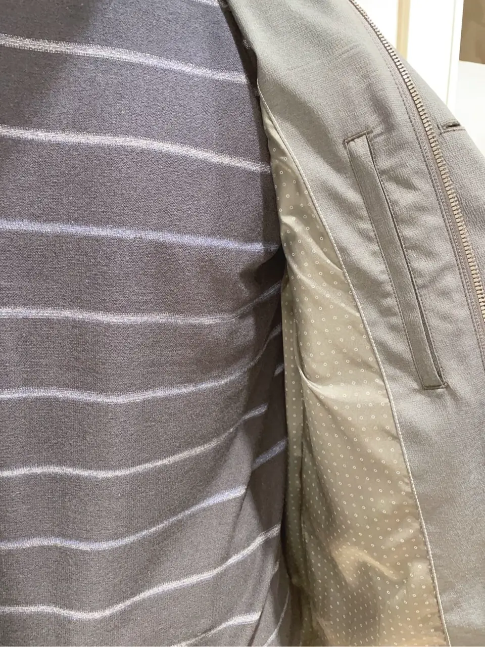 JOSEPH ABBOUD 東　 コーディネート画像