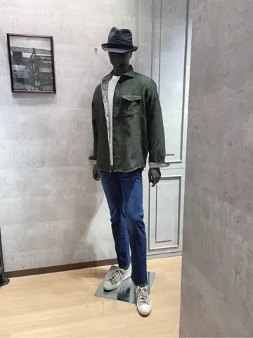 JOSEPH ABBOUD 東　 コーディネート画像