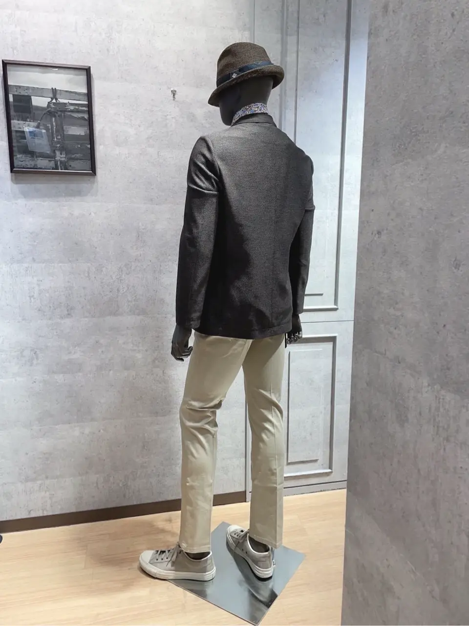 JOSEPH ABBOUD 東　 コーディネート画像