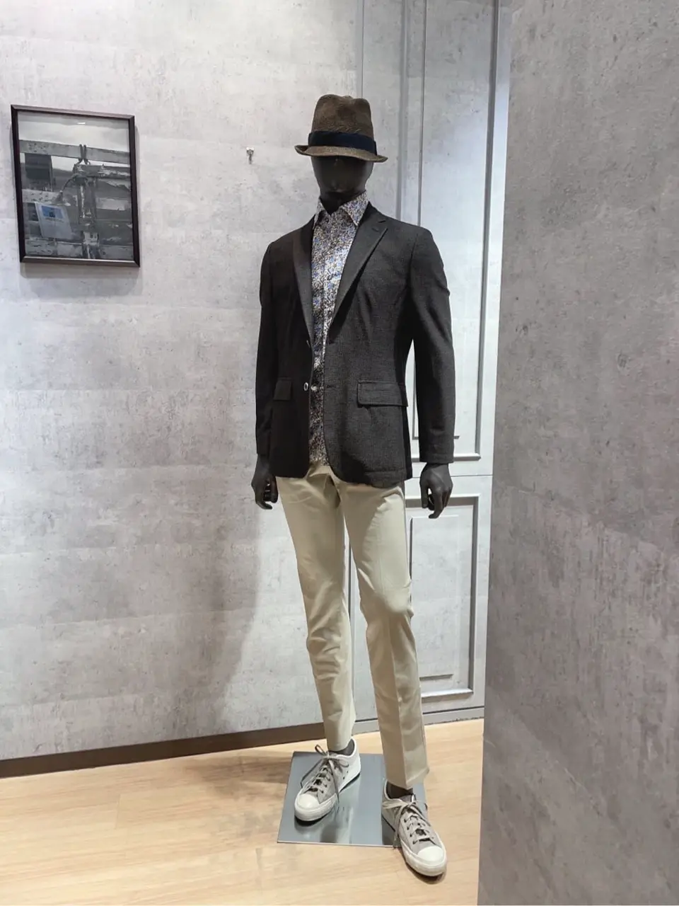 JOSEPH ABBOUD 東　 コーディネート画像