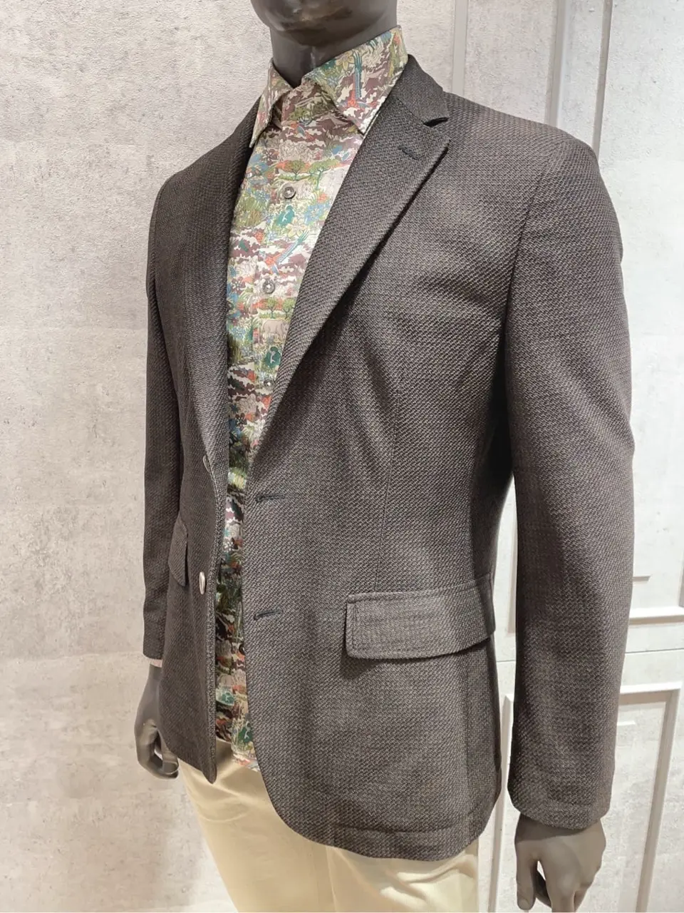 JOSEPH ABBOUD 東　 コーディネート画像