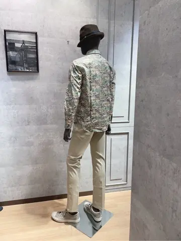 JOSEPH ABBOUD 東　 コーディネート画像