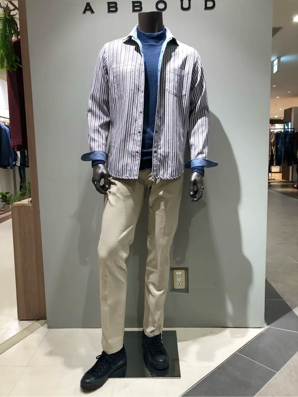 JOSEPH ABBOUD 川田 コーディネート画像