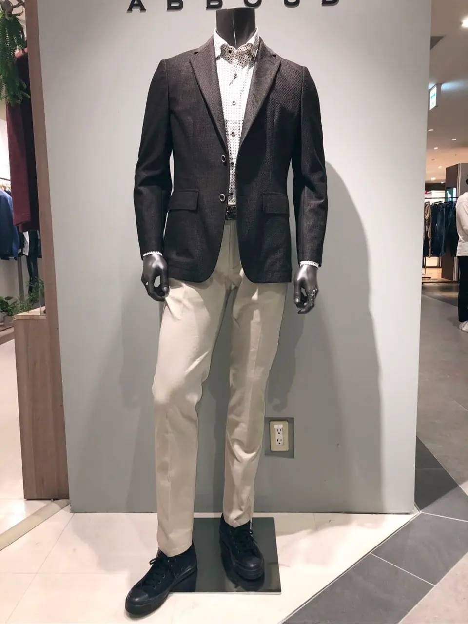 JOSEPH ABBOUD 川田 コーディネート画像