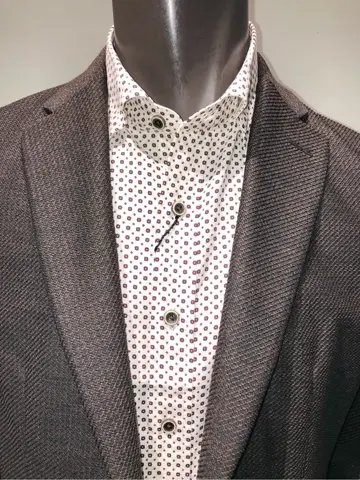 JOSEPH ABBOUD 川田 コーディネート画像