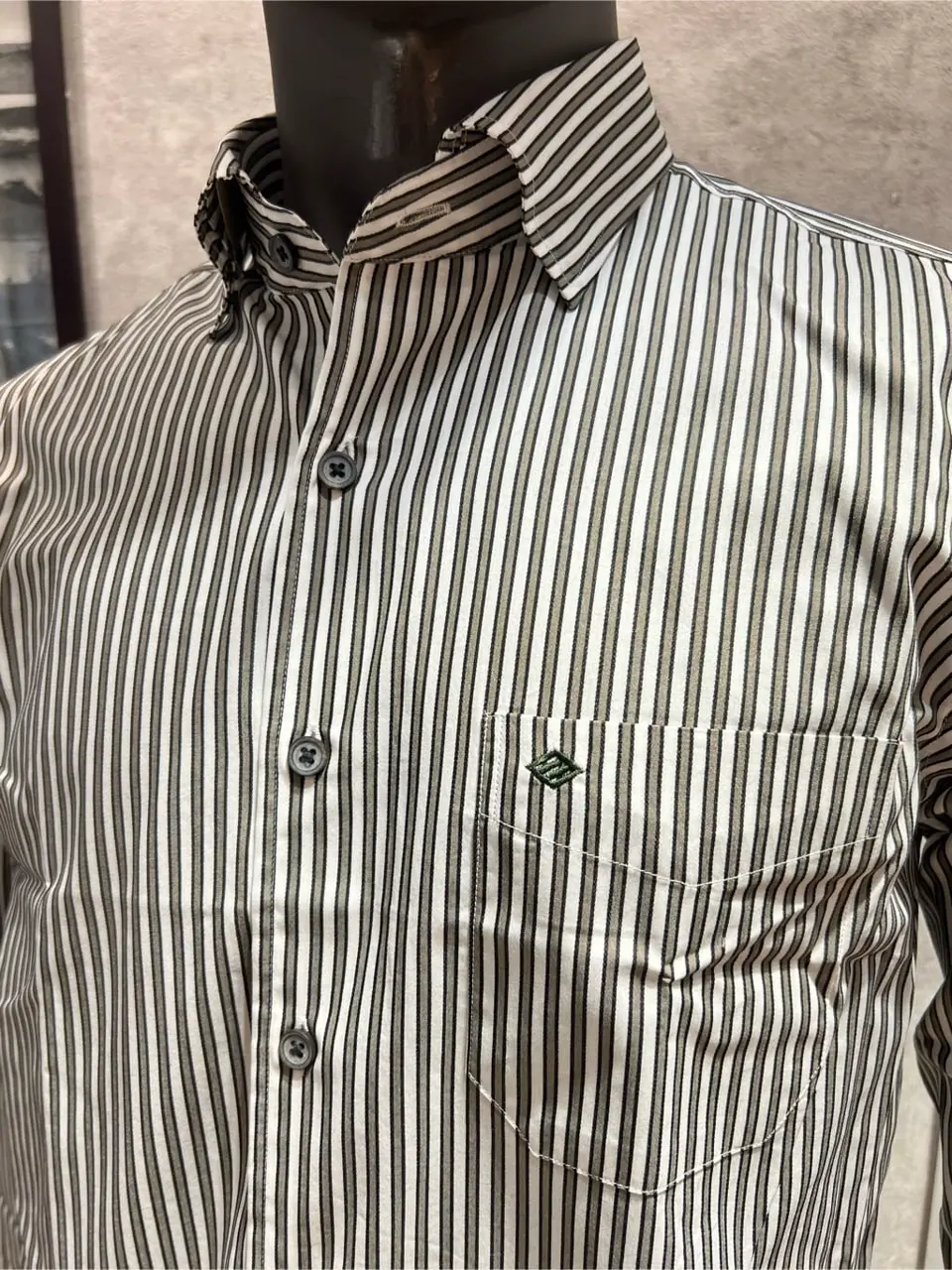 JOSEPH ABBOUD 上條 コーディネート画像