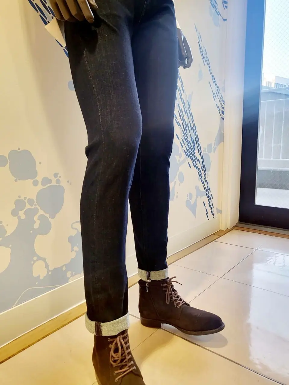 JOSEPH ABBOUD 亀井 コーディネート画像