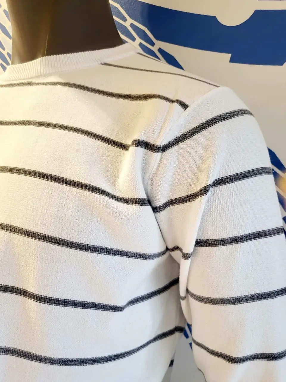 JOSEPH ABBOUD 亀井 コーディネート画像