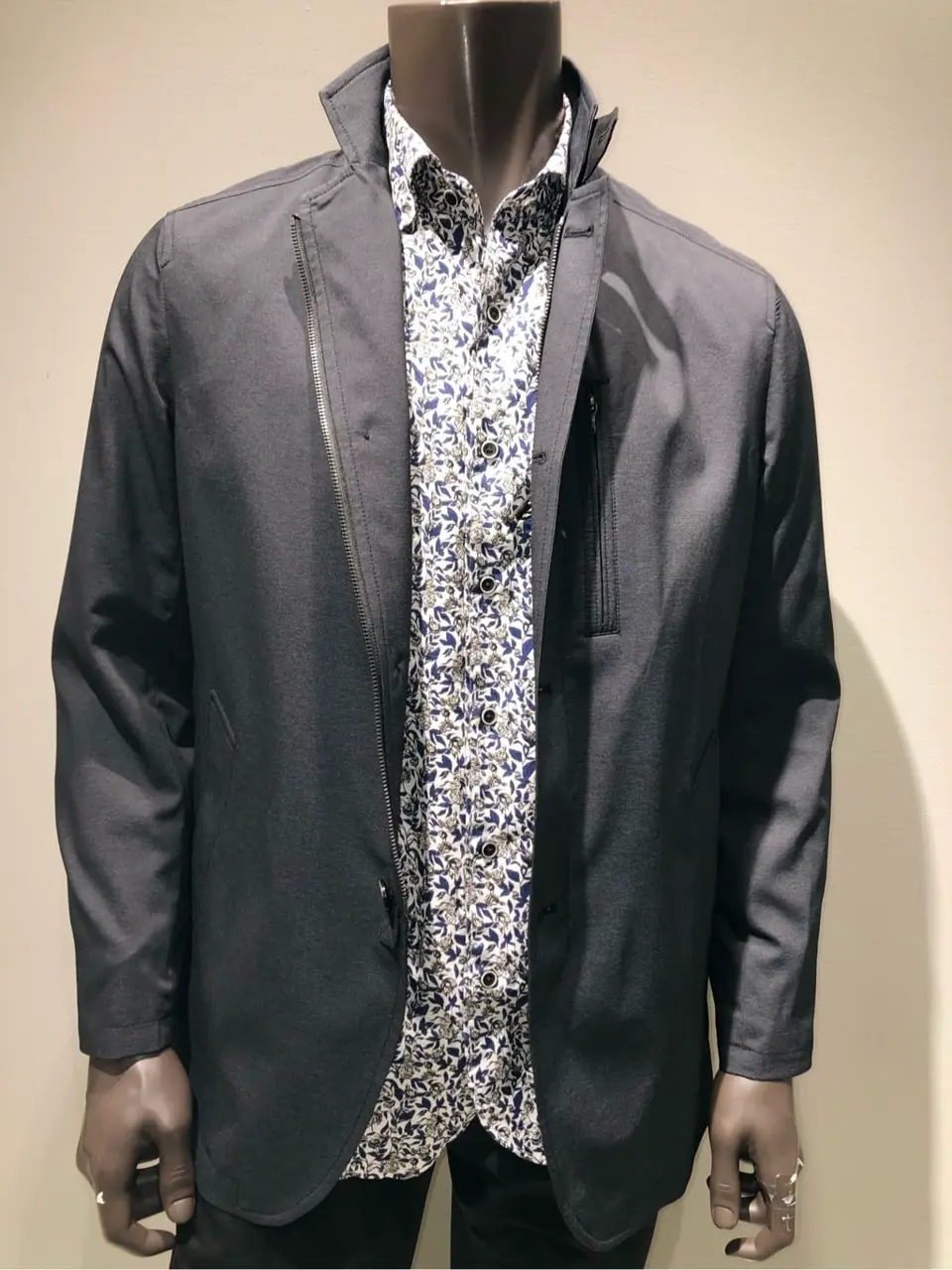 JOSEPH ABBOUD 川田 コーディネート画像