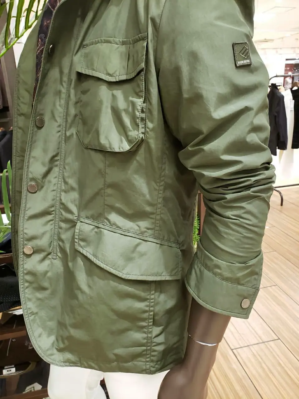 JOSEPH ABBOUD 中西 コーディネート画像