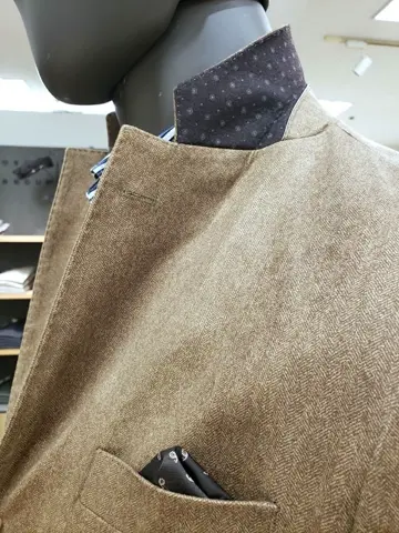 JOSEPH ABBOUD 中西 コーディネート画像