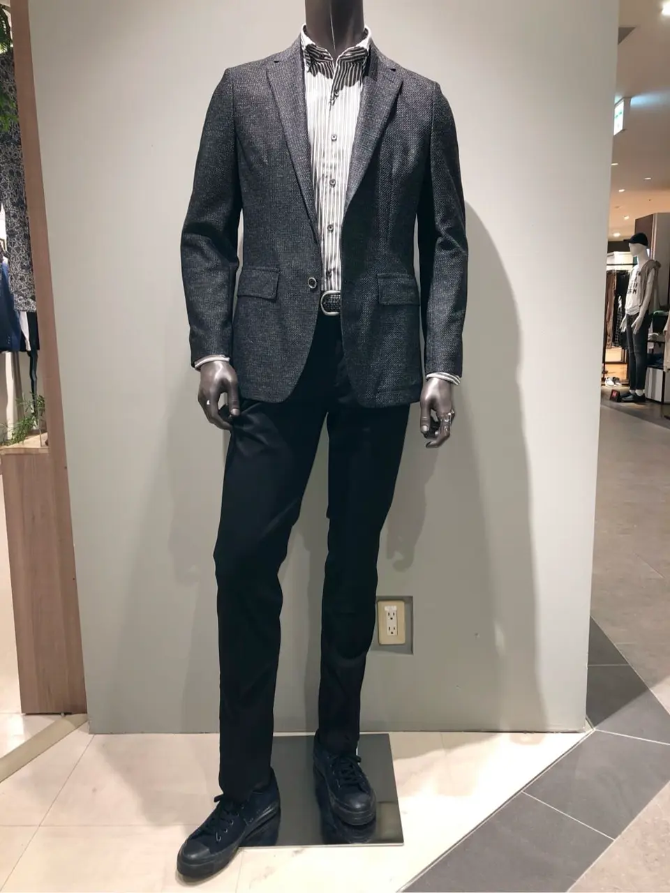 JOSEPH ABBOUD 川田 コーディネート画像