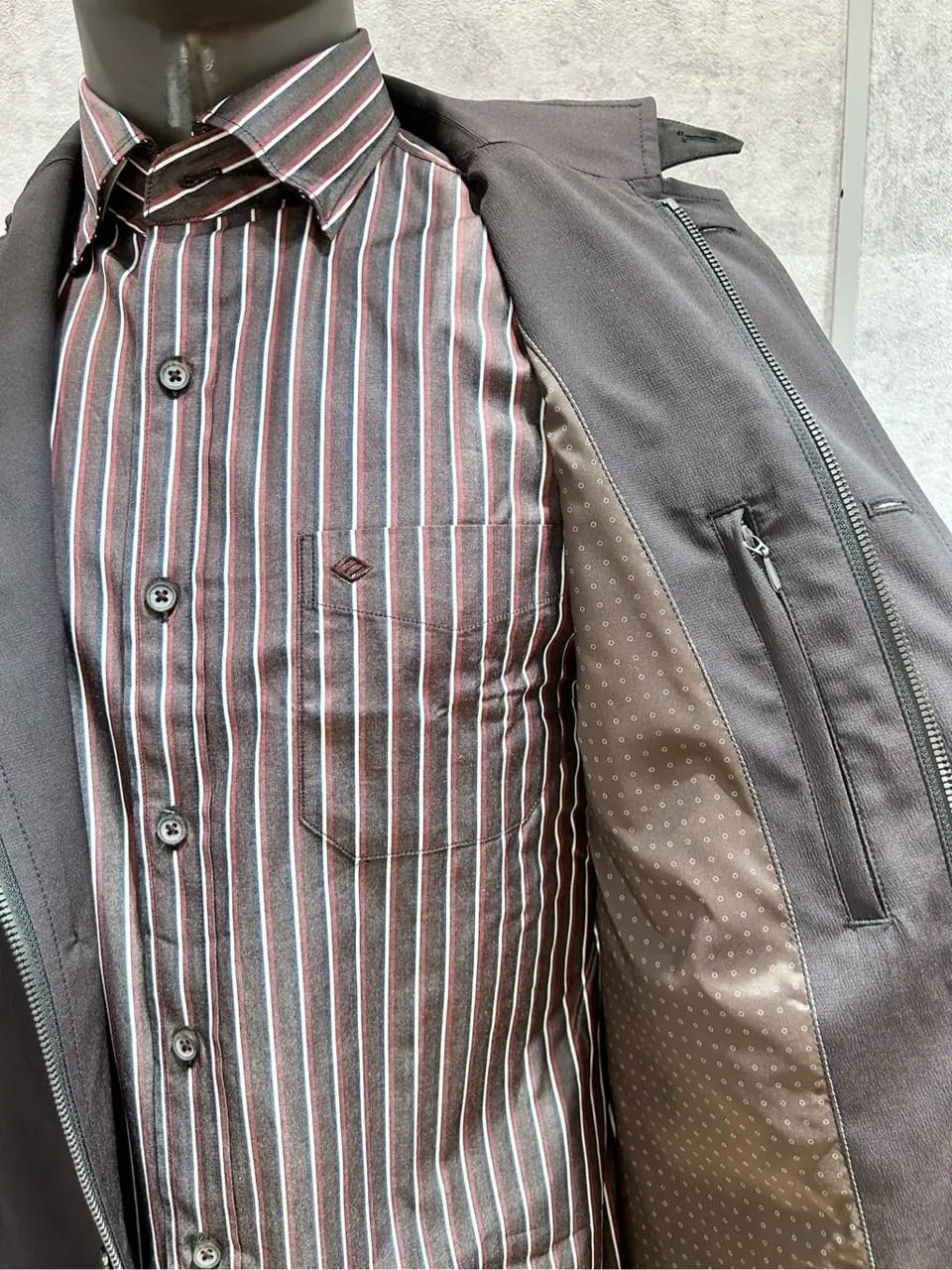 JOSEPH ABBOUD 二澤 コーディネート画像