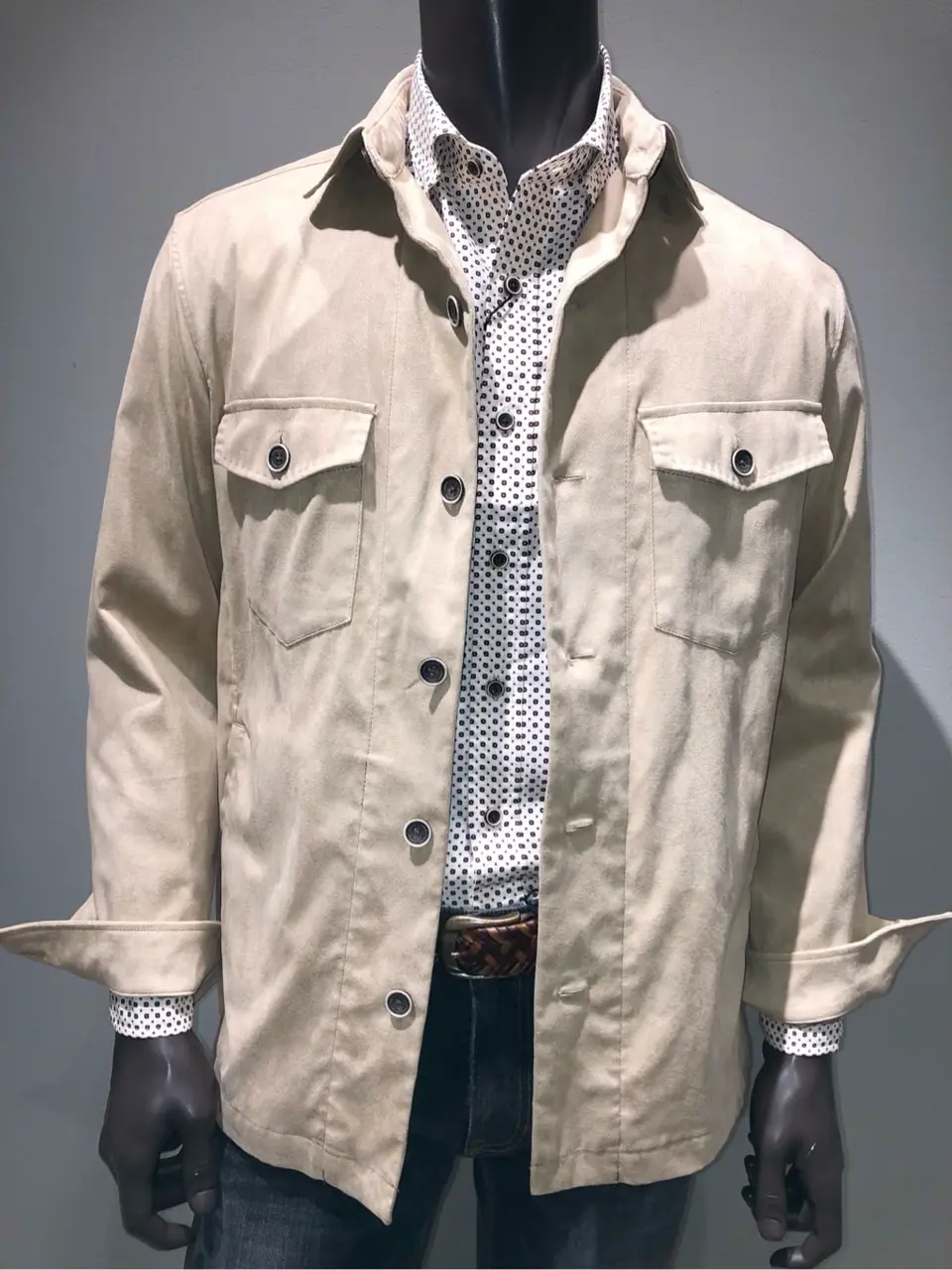 JOSEPH ABBOUD 川田 コーディネート画像