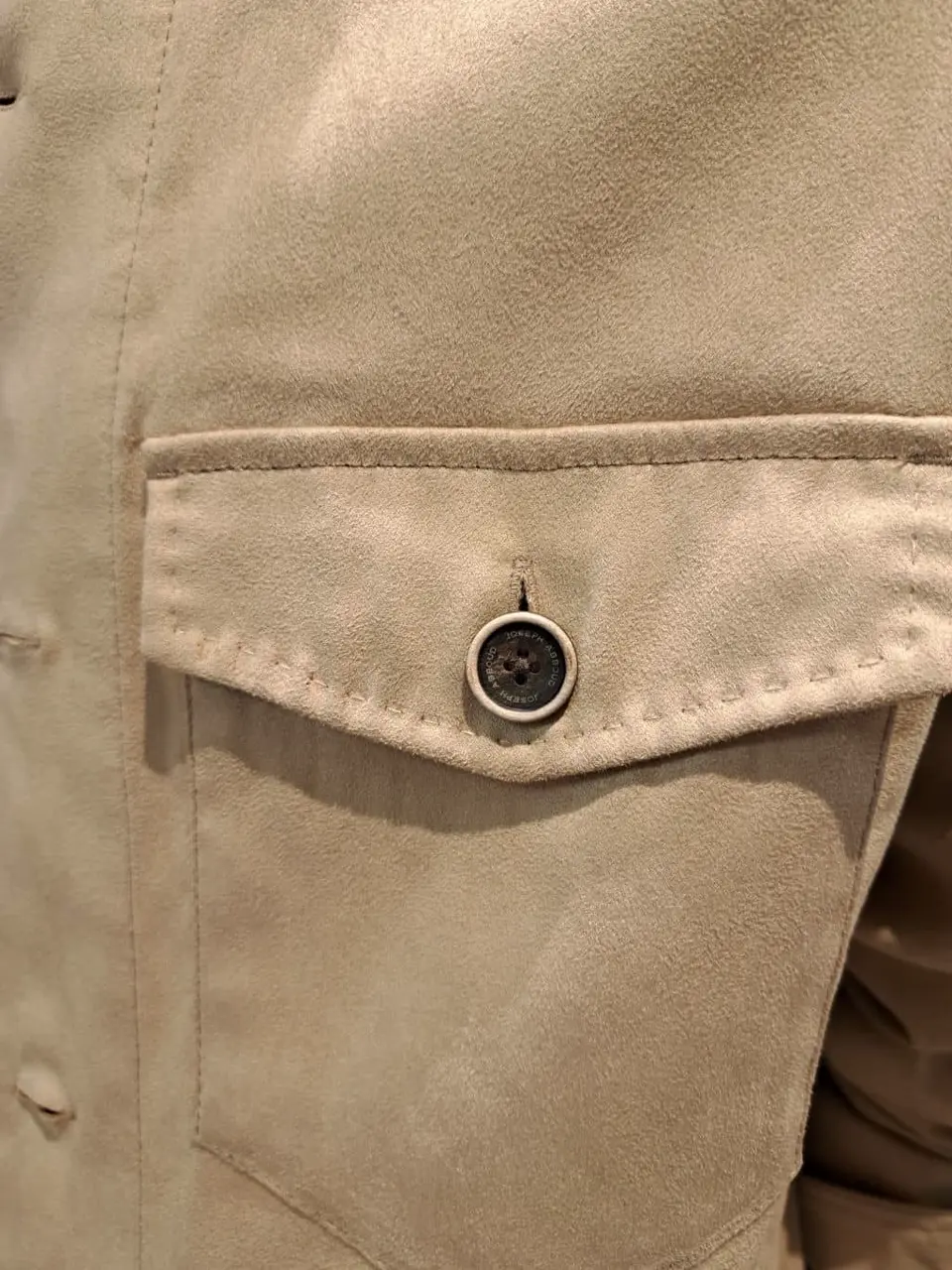 JOSEPH ABBOUD 藤川 コーディネート画像