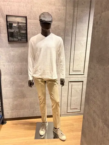 JOSEPH ABBOUD 上條 コーディネート画像