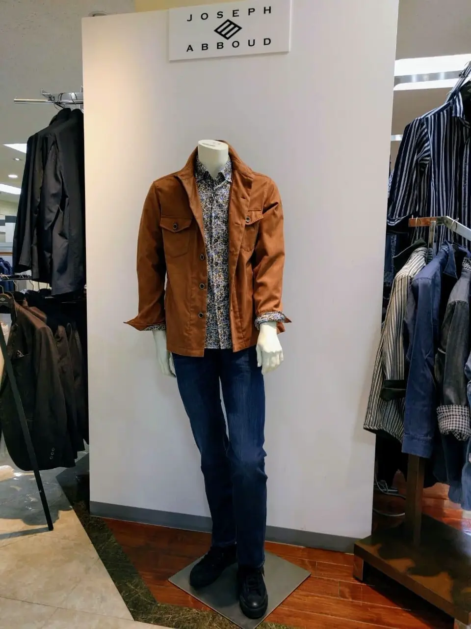 JOSEPH ABBOUD 　伊丹 コーディネート画像