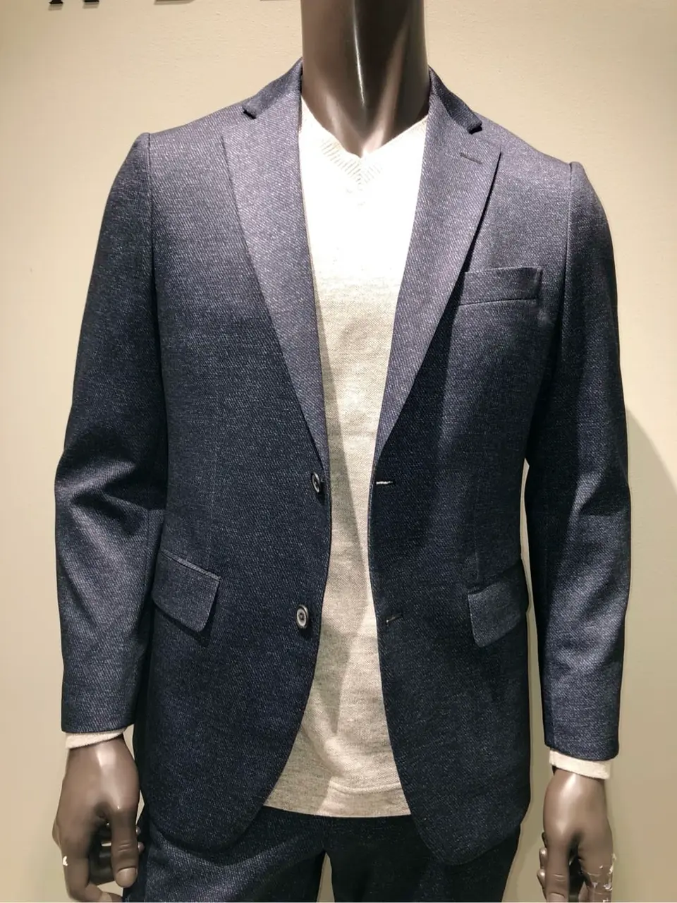 JOSEPH ABBOUD 川田 コーディネート画像