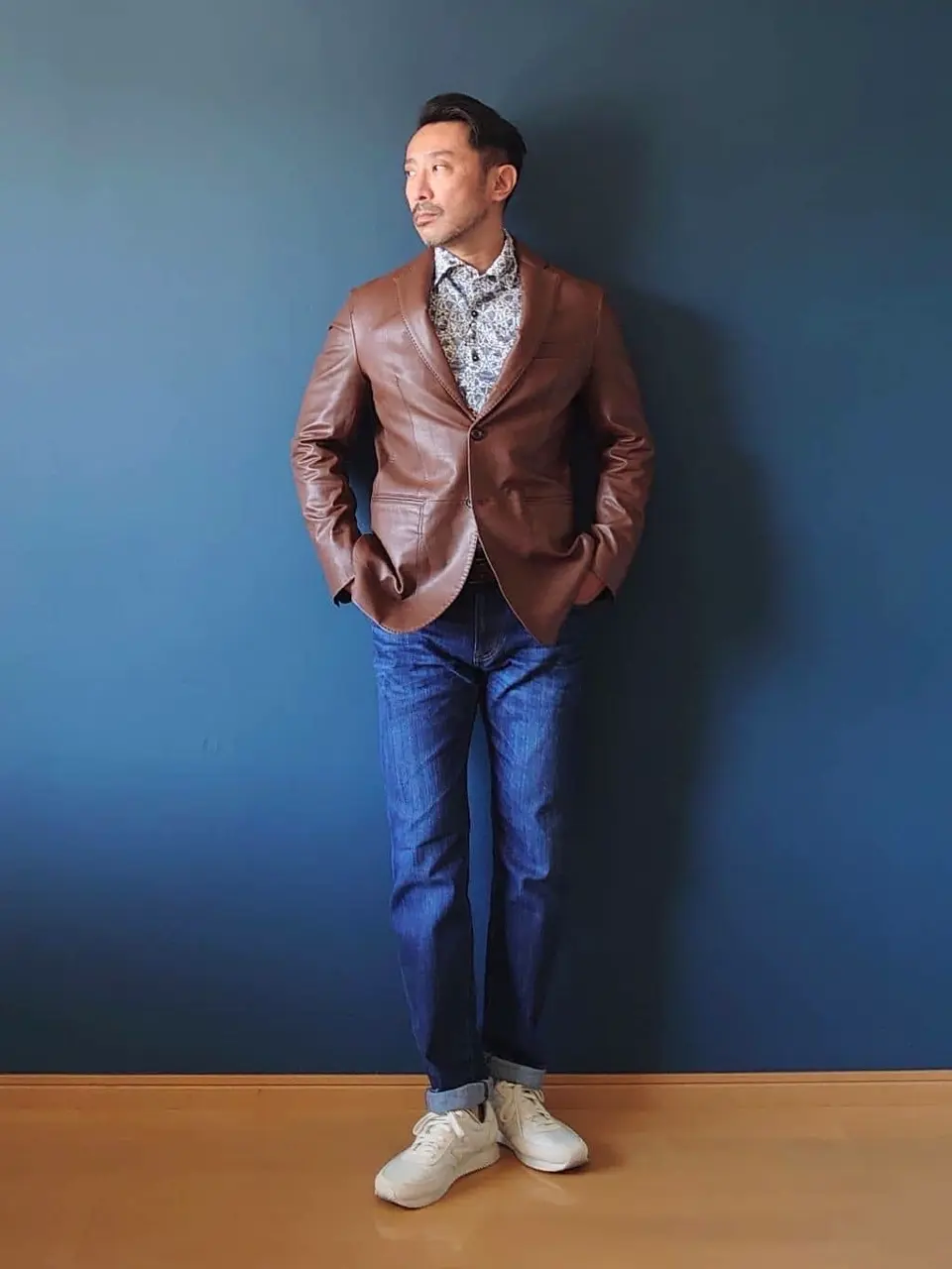 JOSEPH ABBOUD 安東 コーディネート画像