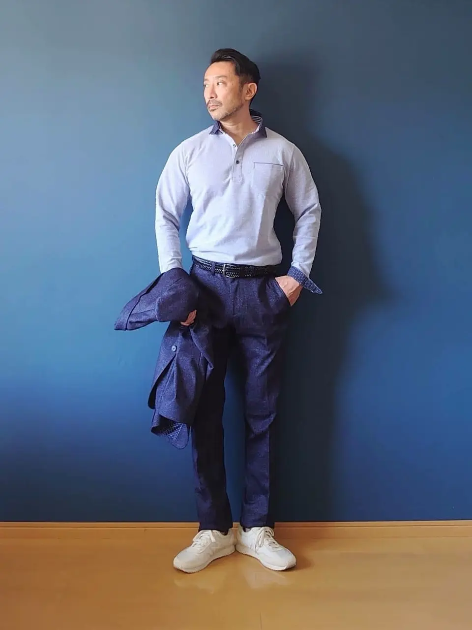 JOSEPH ABBOUD 安東 コーディネート画像