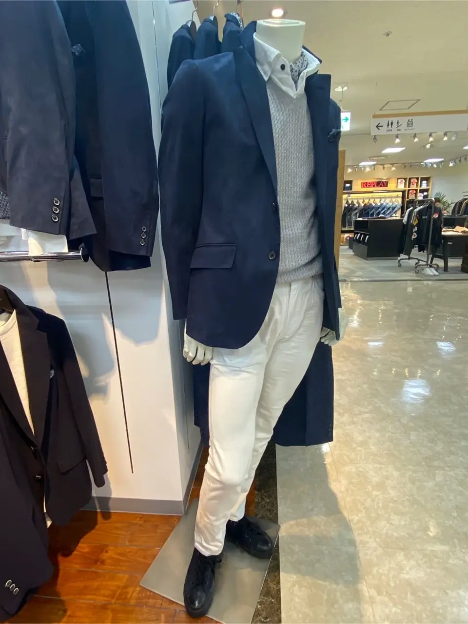  坪井 コーディネート画像