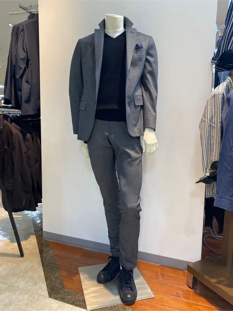  坪井 コーディネート画像